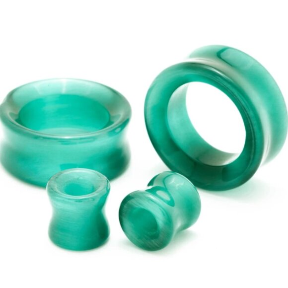 Forest Green Cat's Eye Stone Tunnels 8mm – PlugYourHoles – Double Flare Gauges - Picture 1 of 4